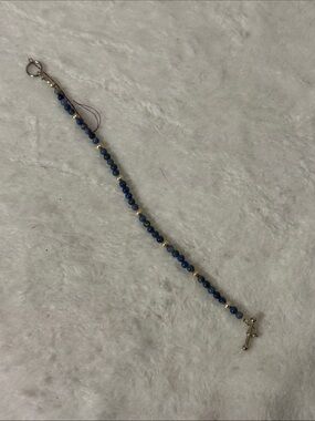 Source Unknown Blue Beaded Bracelet with Cross Charm